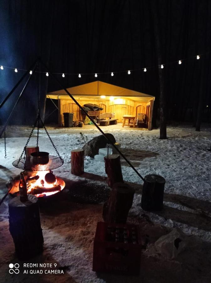 Forglamp Hotel Бидгошч Екстериор снимка