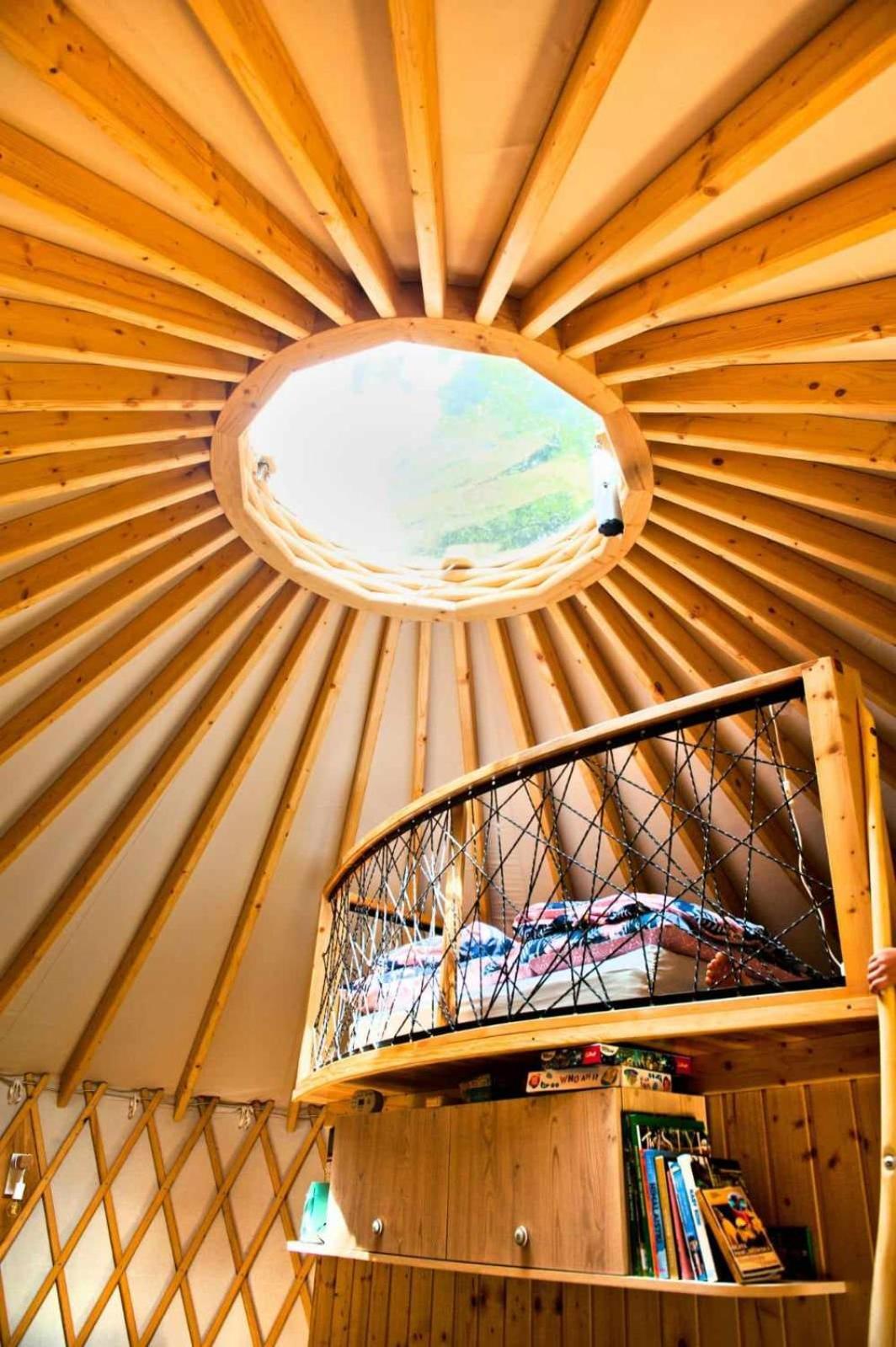 Forglamp Hotel Бидгошч Екстериор снимка